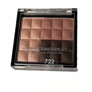 Mary-Kate and Ashley Eye Shadow Trio - Pretty #722